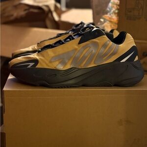 Adidas Yeezy Boost 700 MNVN Honey Flux Size [your size] – Box Included